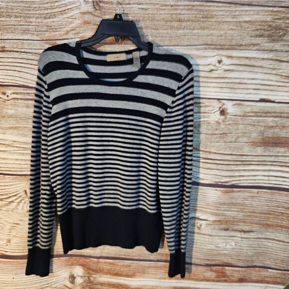 I.e long sleeve sweater women's large gray&black pre-owned - Picture 1 of 3